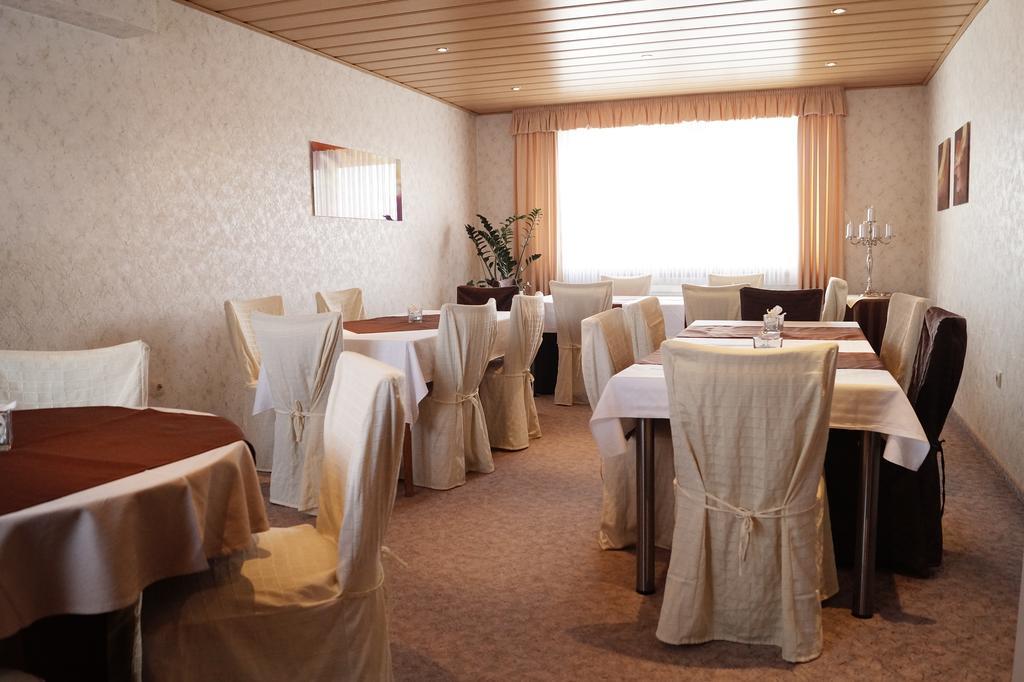 Pension Huhn Angersbach Екстер'єр фото