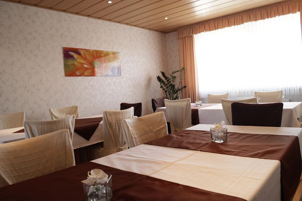 Pension Huhn Angersbach Екстер'єр фото