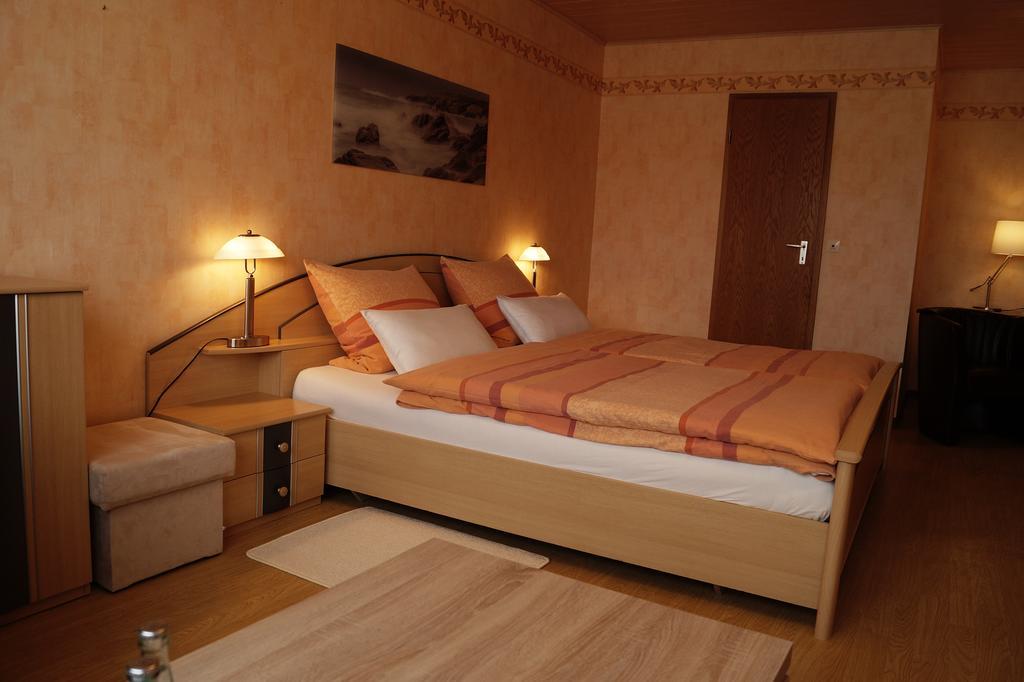 Pension Huhn Angersbach Екстер'єр фото